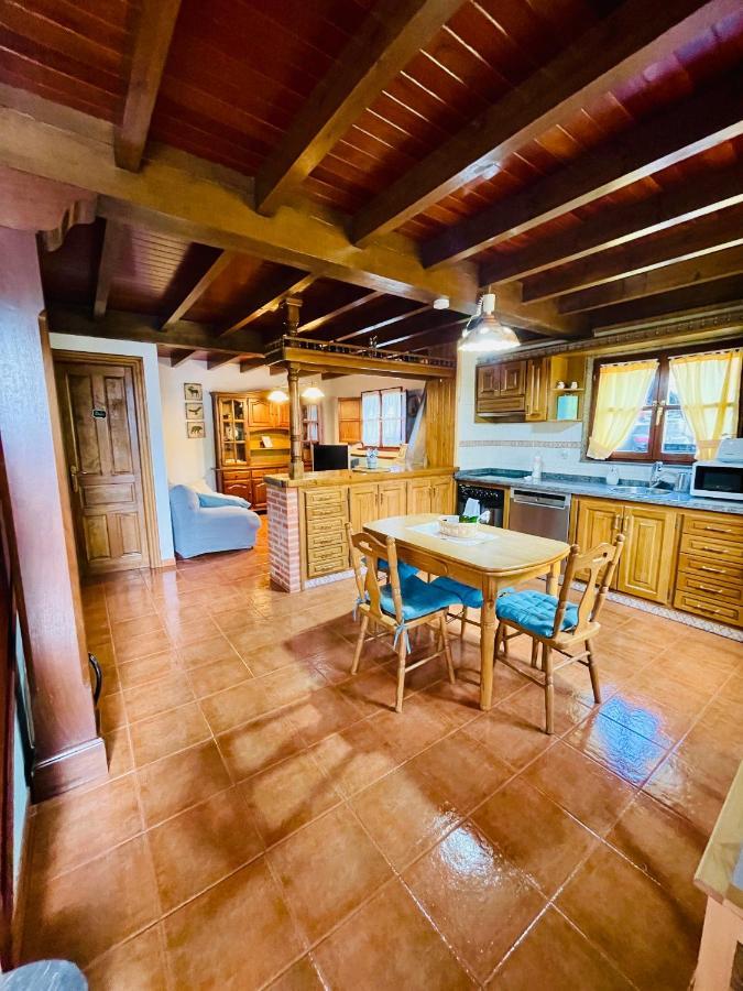 Villa Casa El Rubio Sobrepiedra San Juan de Parres Exterior foto