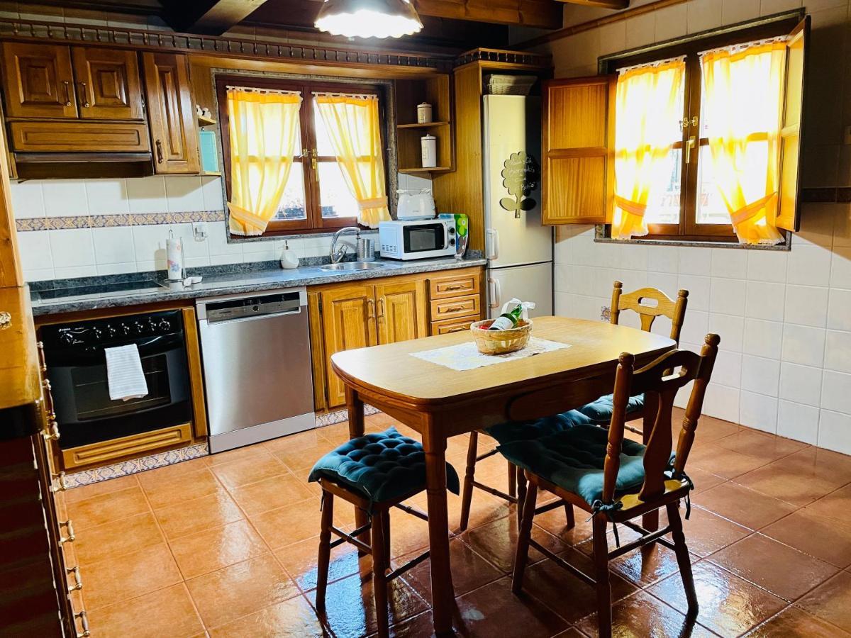 Villa Casa El Rubio Sobrepiedra San Juan de Parres Exterior foto